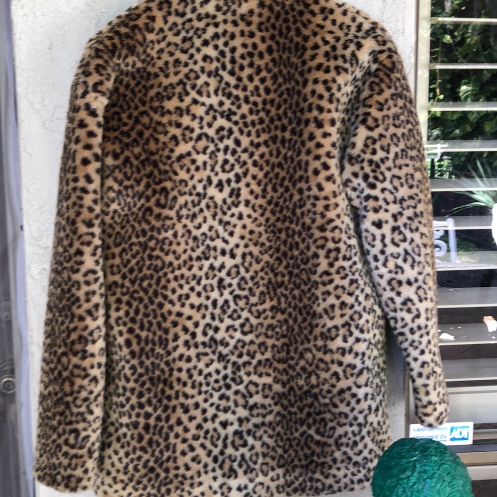 Leopard Print Coat - image 6